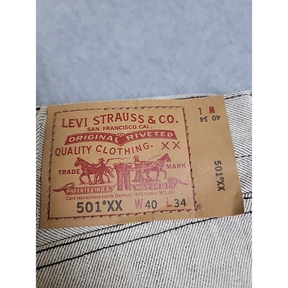 Levis Mens 501 Jeans 40x34 Straight Gray Shrink Fit Button Fly High Rise Cotton - Picture 3 of 16